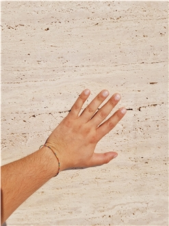 Light Veincut Travertine Slabs