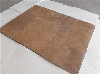 Noche Tumbled Travertine Tiles