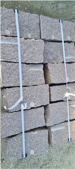 Bohus Red Granite Rough-Split Wallstone
