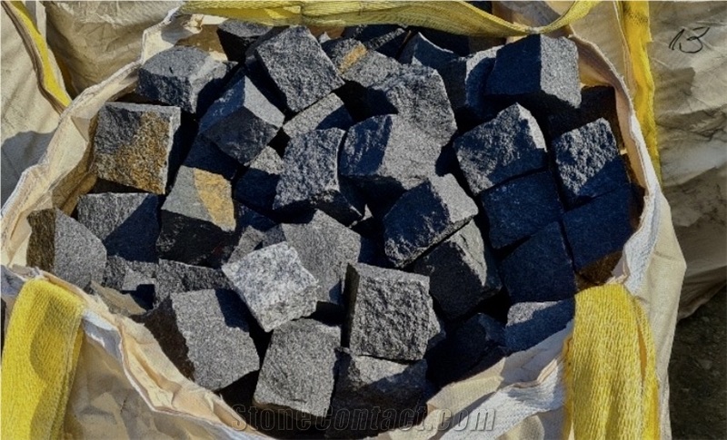 Ebony Black Swedish Granite Cobblestones Rough-Split