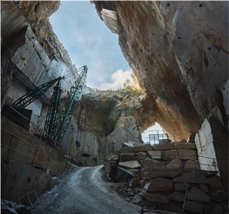 Nero Portoro Marble Quarry