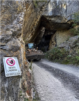 Nero Portoro Marble Quarry