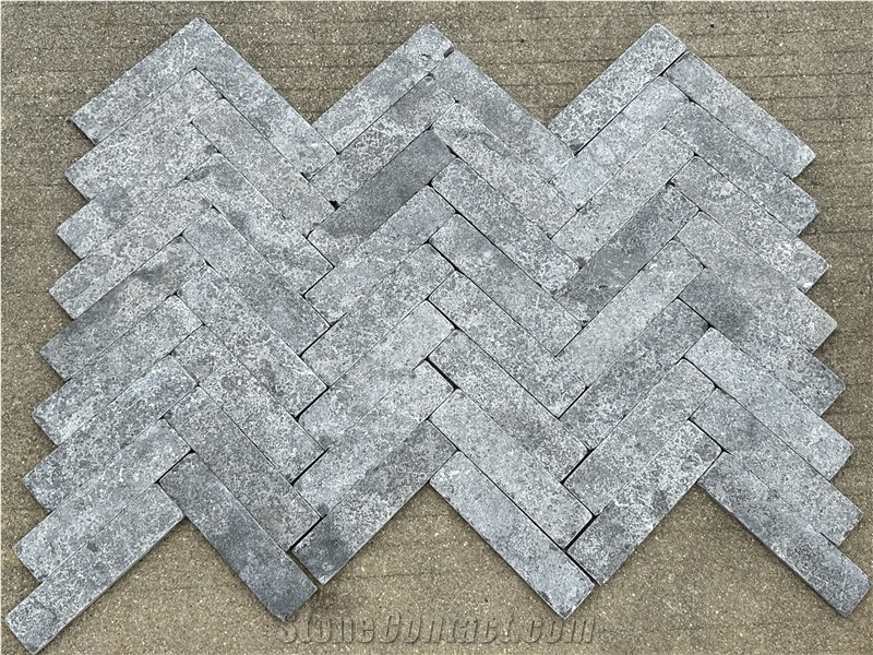 Limestone Mosaic Herringbone Pattern Tumbled