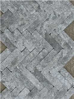 Limestone Mosaic Herringbone Pattern Tumbled