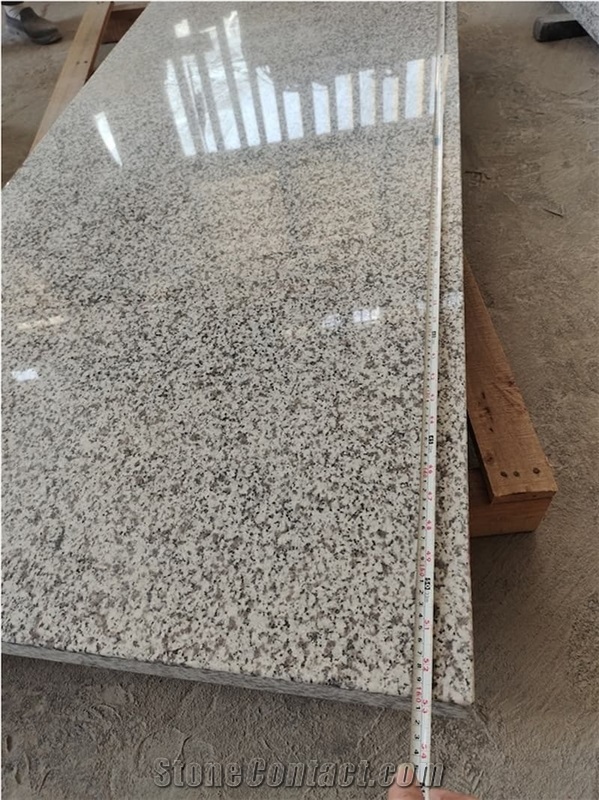 China Jilin Ivory White Granite  Slab Tiles