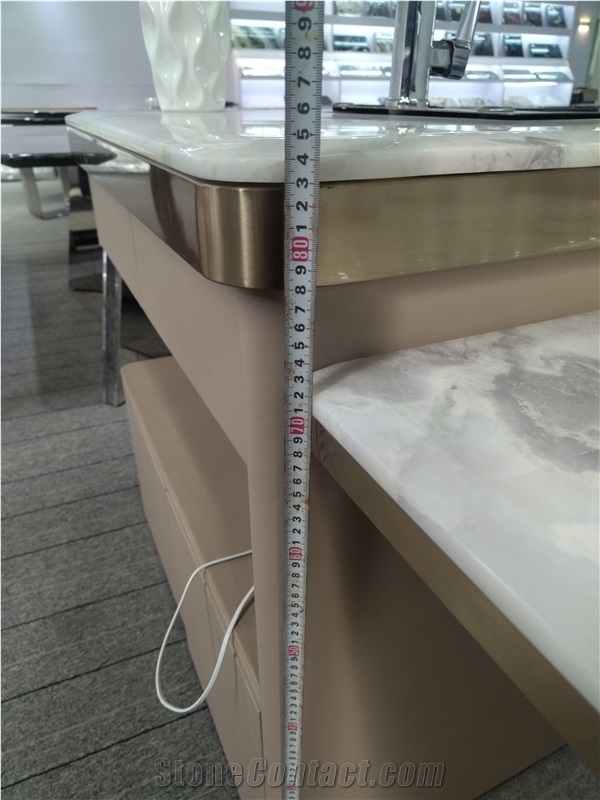 High Quality Fendi White Island Tops