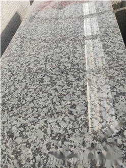 White Flower Granite Slab