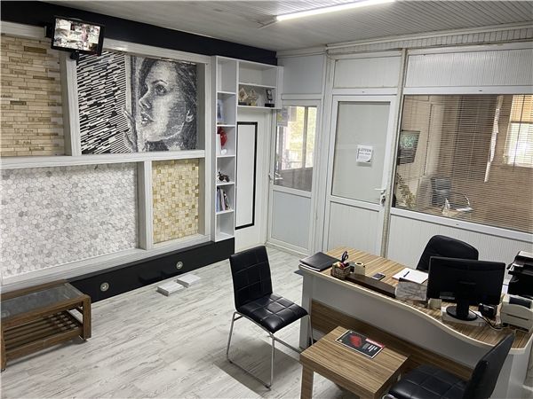 OfficePhoto