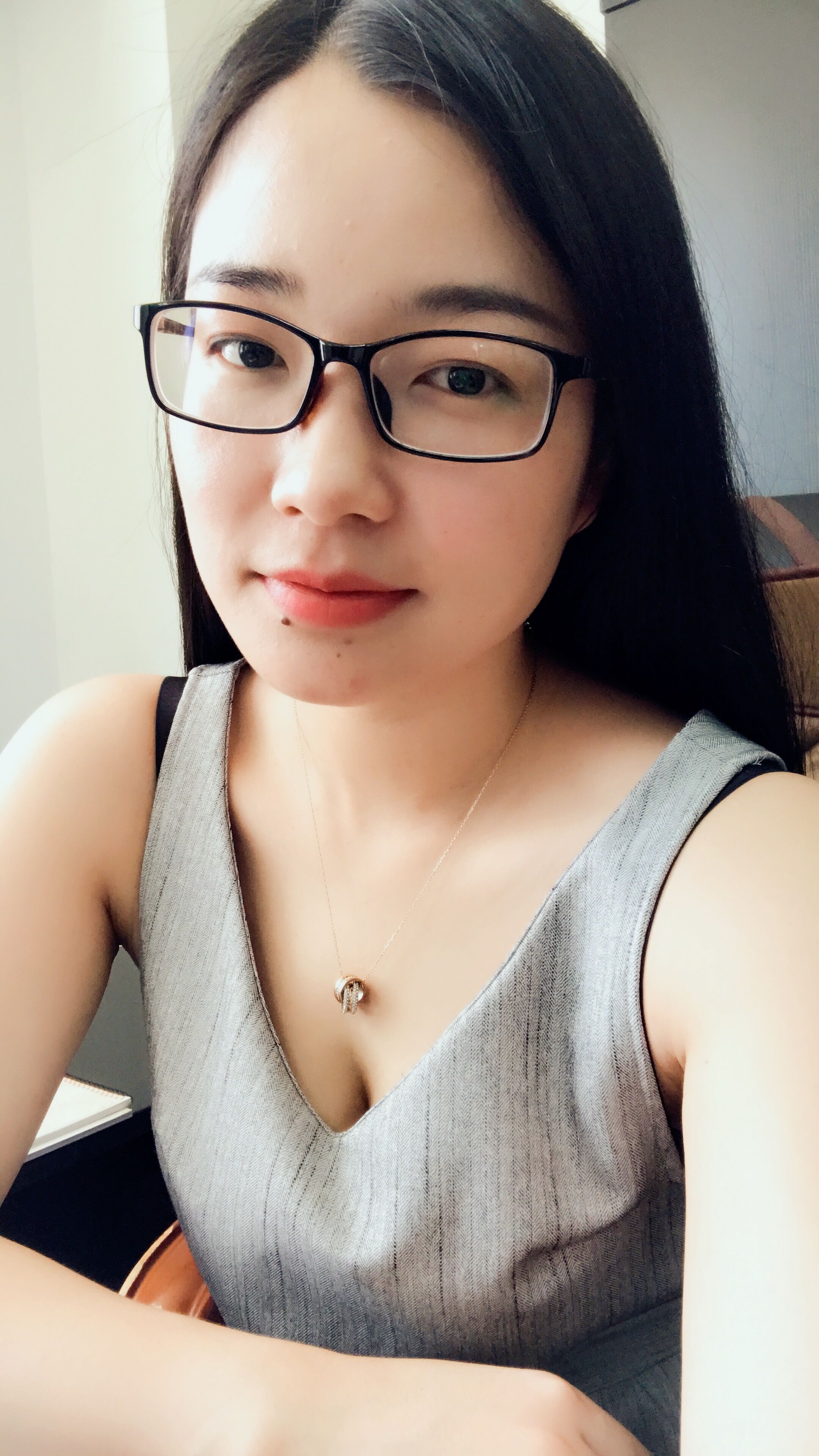 Hong Sara