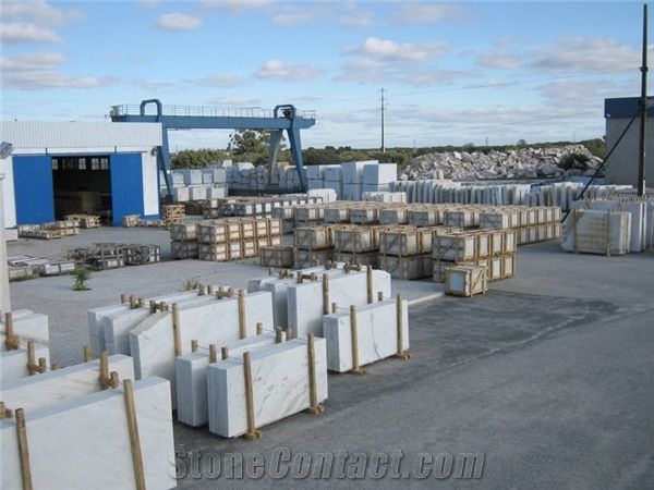 Bloco B - Marmores, Inertes e Construcao, Lda