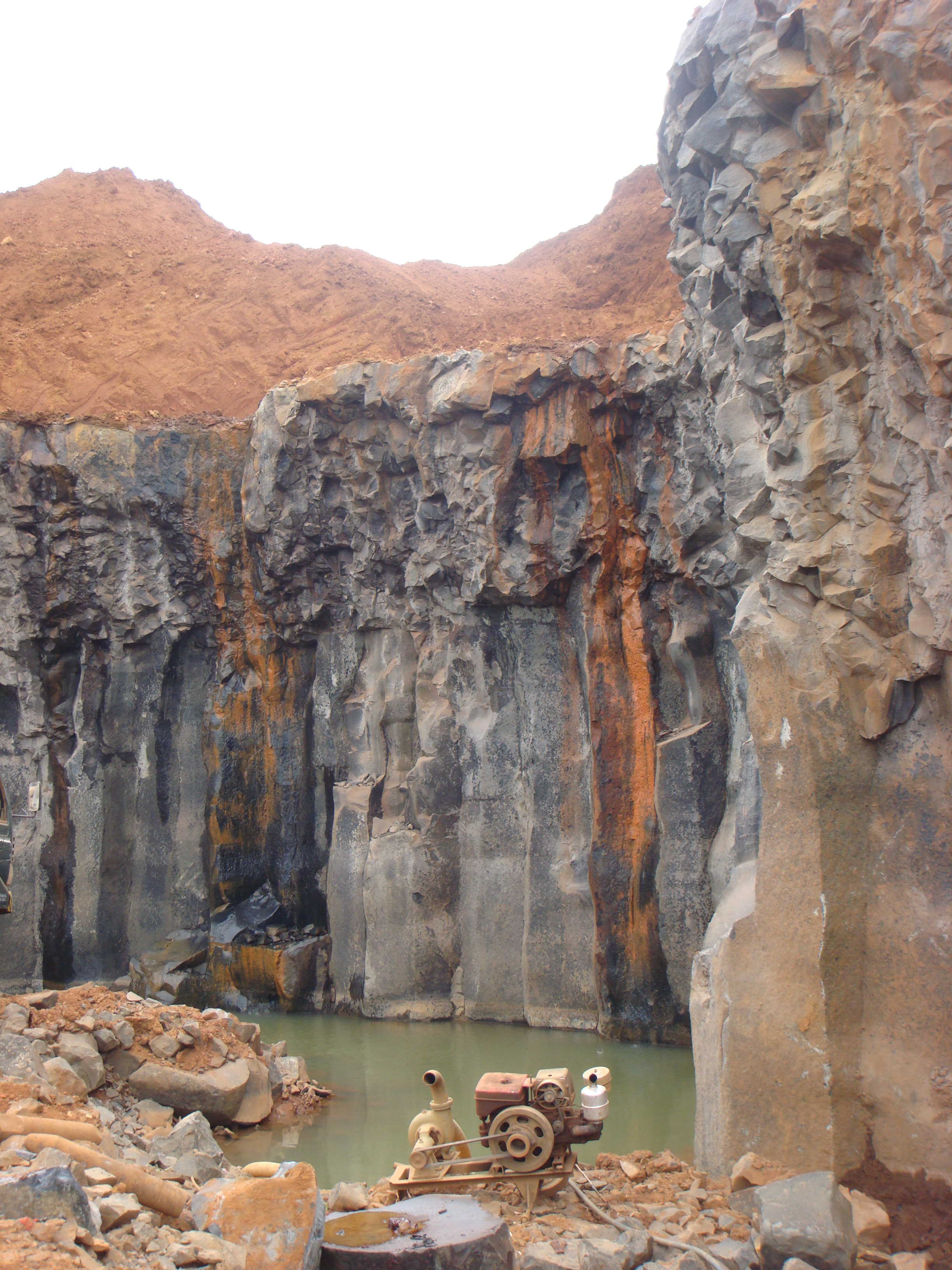 FACING STONE BINH DINH LTD.