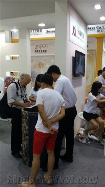 XingFeng Glass (Hong Kong) Technology Company