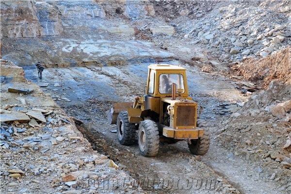 Natural stone Thoma Pirali SHPK
