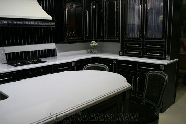 INCOM STONE