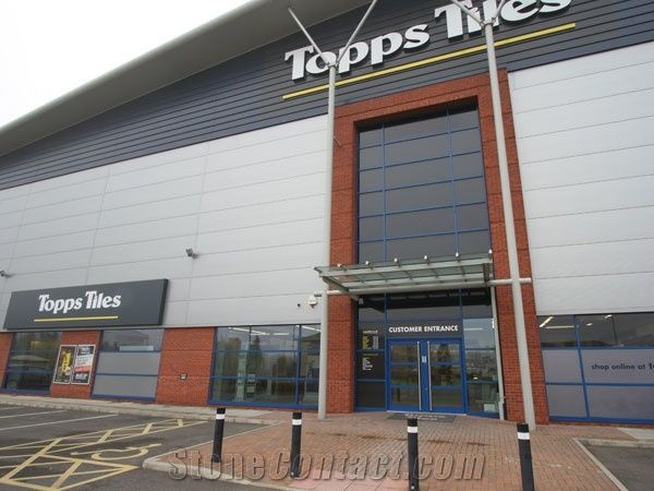 Topps Tiles UK PLC