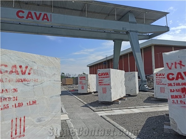 CAVA Rochas
