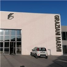 OfficePhoto