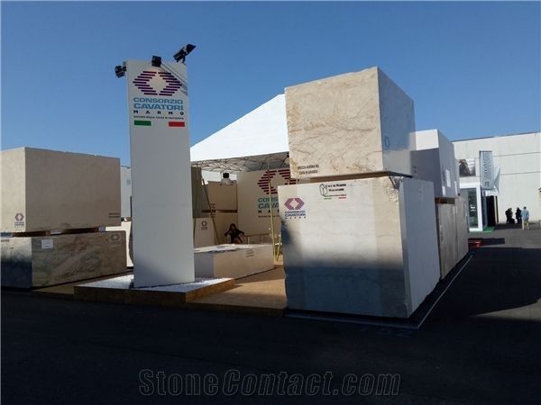 Breccia Aurora Srl