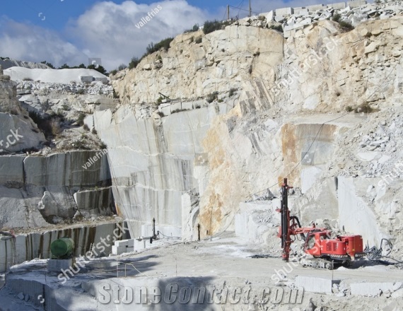 Everest Mines and Minerals