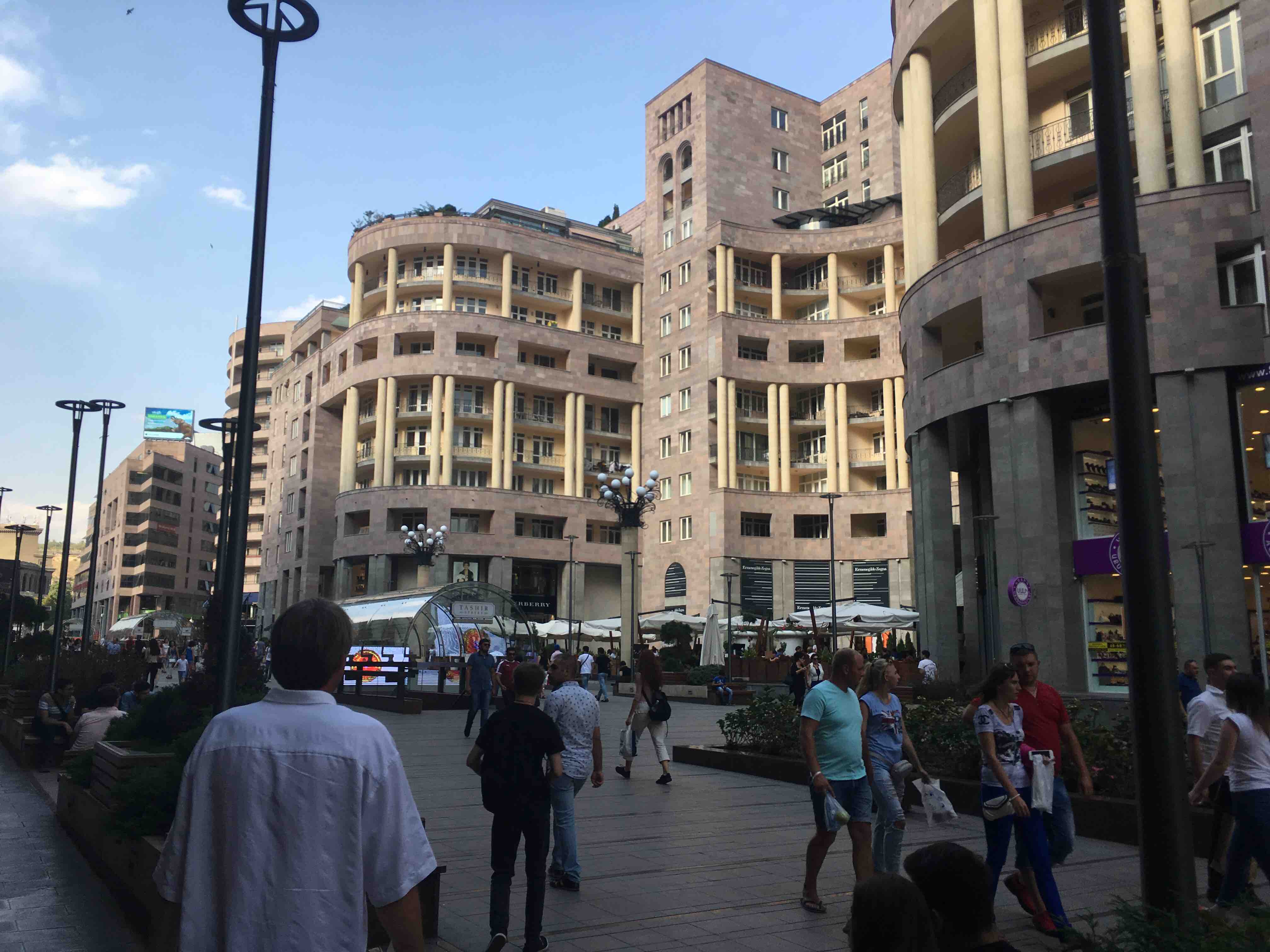  PERLARO LOCAL INVESTMENT CJSC