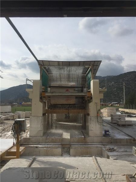 UGURLAR MARBLE