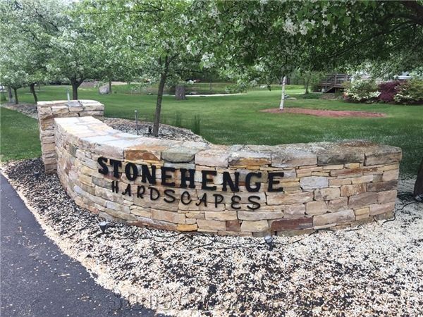 Stonehenge Hardscapes