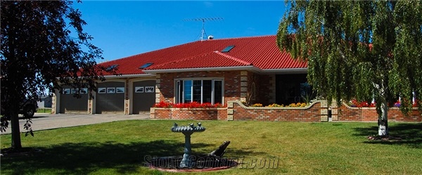 Thoms Funeral Home And Reception Centre