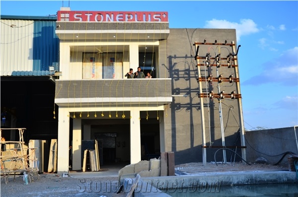STONE PLUS