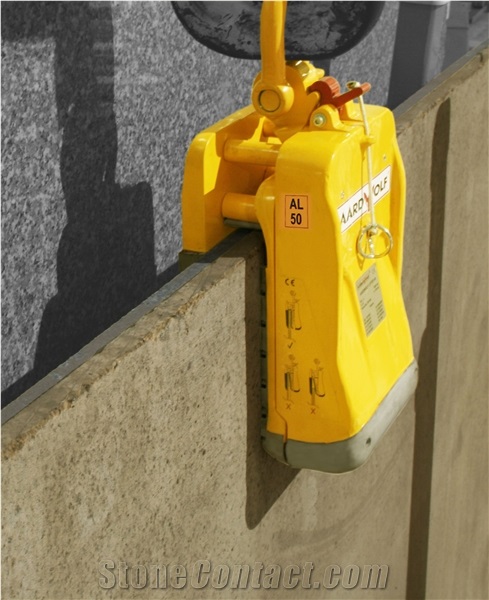 VINALIFT EQUIPMENT CO,. LTD