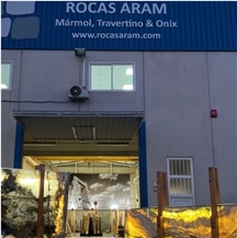 Rocas Aram Nazifi