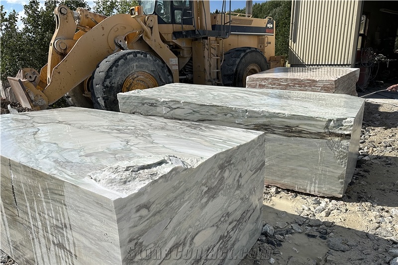 Fauske Marble by Moser
