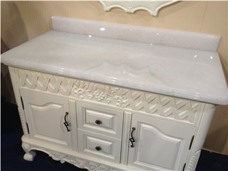 Laminated Jade Glass Interior