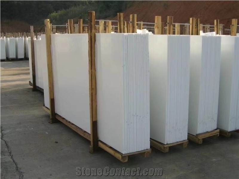 Nano White Crystallized Stone Slabs