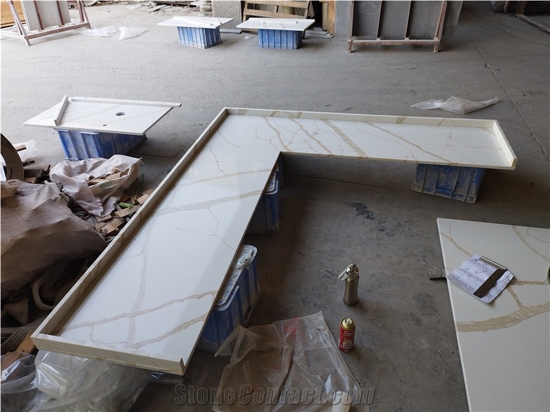 Calacatta Gold Marble-Look Quartz Quartz Slabs