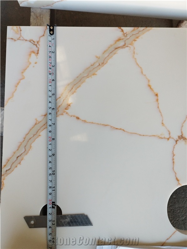 Calacatta Gold Marble-Look Quartz Quartz Slabs