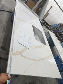 5017 Calacatta Gold Quartz Slabs