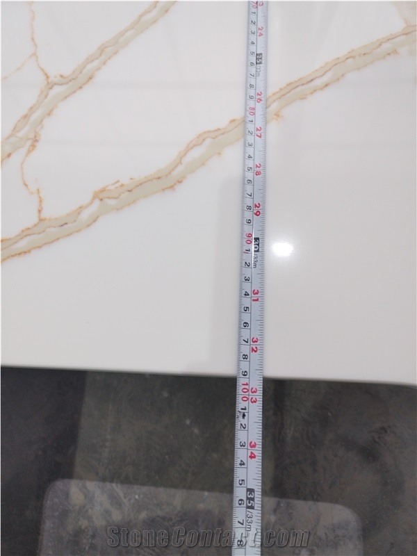 5017 Calacatta Gold Quartz Slabs