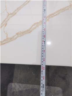 5017 Calacatta Gold Quartz Slabs