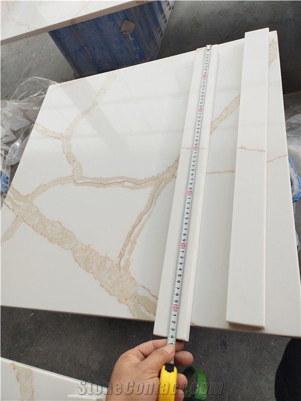 5017 Calacatta Gold Quartz Slabs