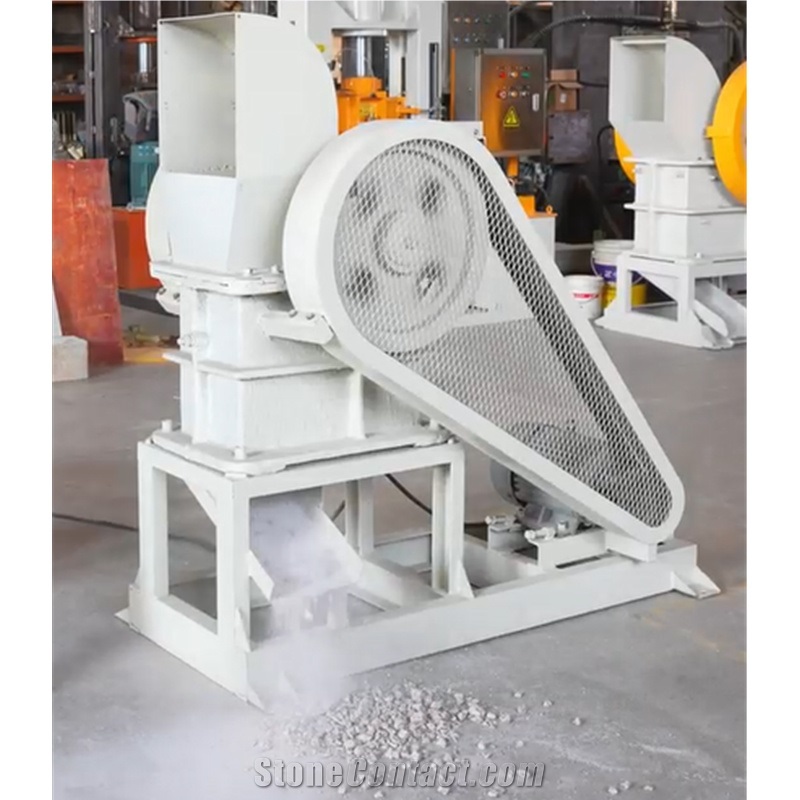 Customized Small Stone Crusher Granite Mini Crushing Machine