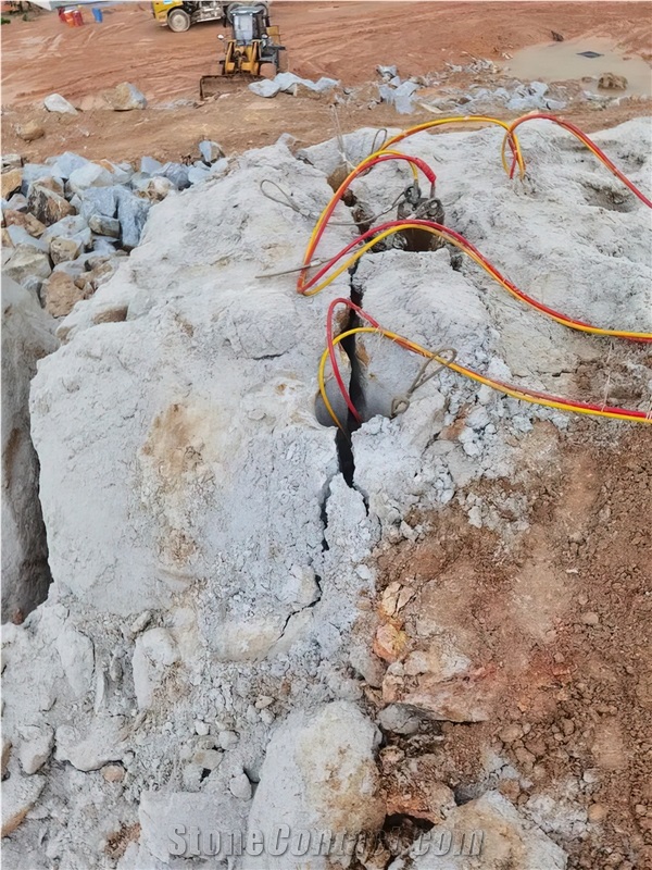 Piston Rock Splitter