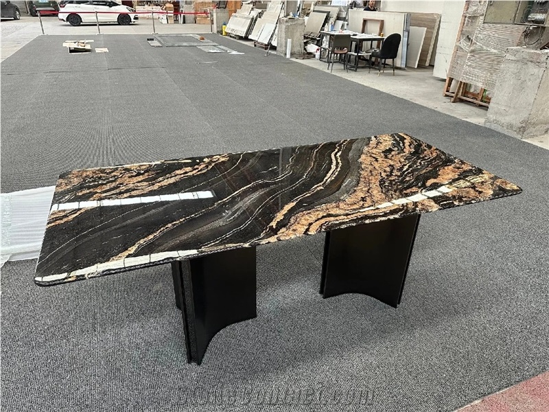 OEM ODM Saturnia Gold Granite Dining Table For Custome