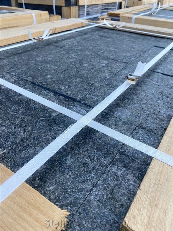 Labradorite Aqua Granite Slabs, Granite Tiles
