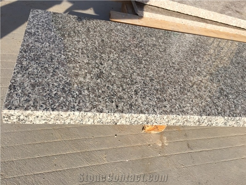 China Silver Grey Granite G623 Slabs
