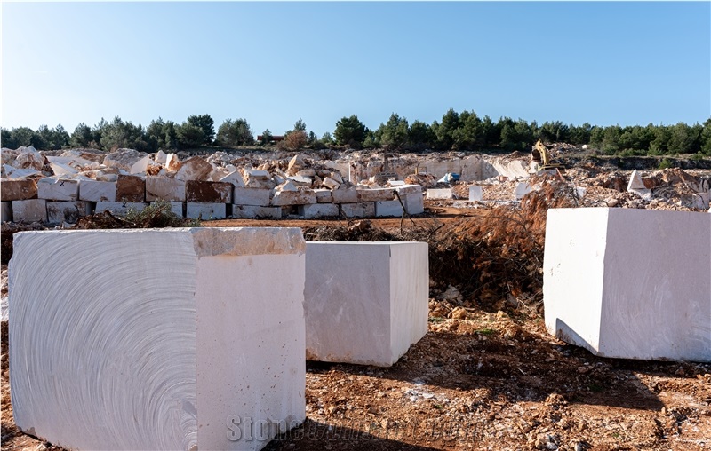 Sebenico Limestone Blocks (Croatia-Šibenik)