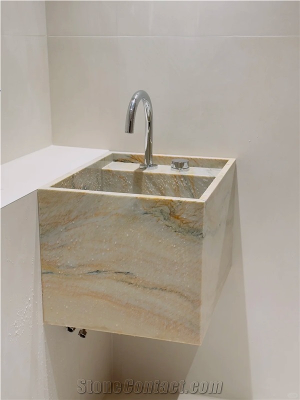 Custom Calacatta Macaubas Quartzite Bathroom Countertop