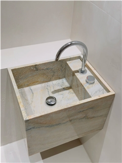 Custom Calacatta Macaubas Quartzite Bathroom Countertop