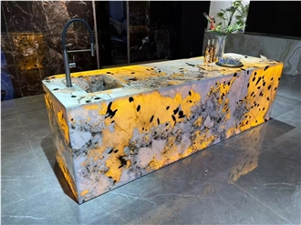 Customized Patagonia Luxury Stone Kitchen Countertop