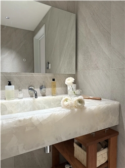 Modern Design Translucent Onyx Stone Bathroom Countertop