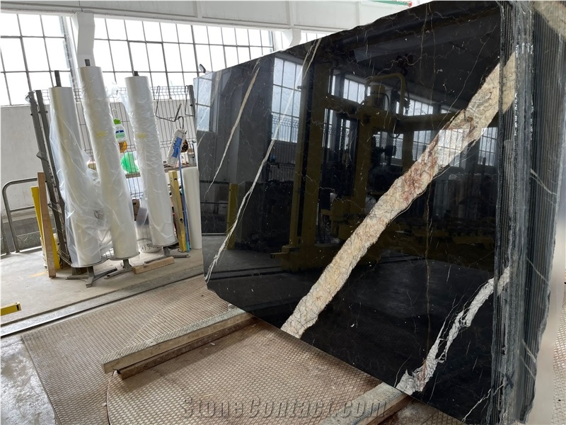 Black And White Marble Slabs